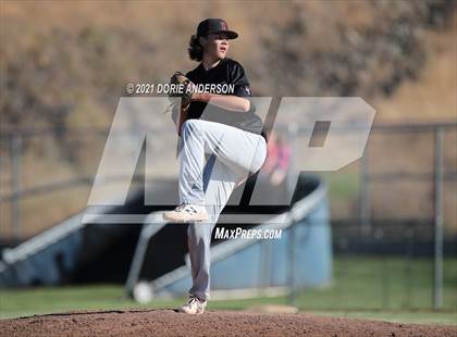 Thumbnail 2 in Woodcreek @ Vista del Lago photogallery.