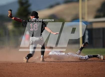 Thumbnail 3 in Woodcreek @ Vista del Lago photogallery.