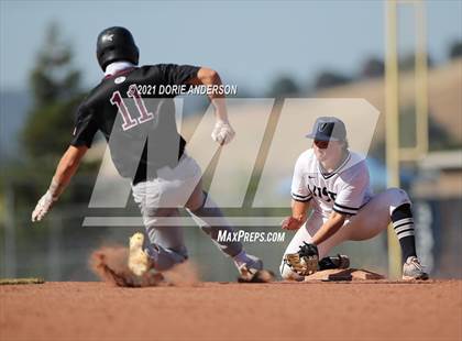 Thumbnail 3 in Woodcreek @ Vista del Lago photogallery.