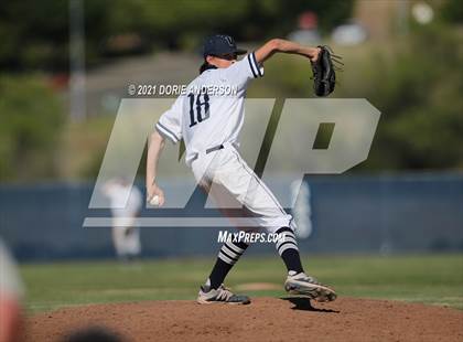 Thumbnail 1 in Woodcreek @ Vista del Lago photogallery.
