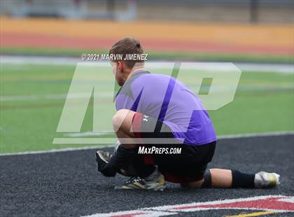 Thumbnail 2 in Oaks Christian vs. Calabasas photogallery.