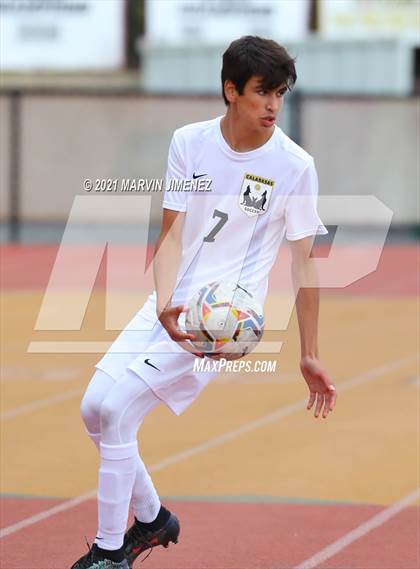 Thumbnail 3 in Oaks Christian vs. Calabasas photogallery.