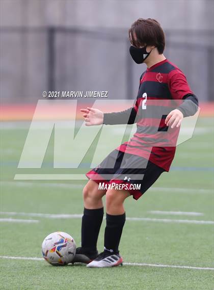Thumbnail 2 in Oaks Christian vs. Calabasas photogallery.