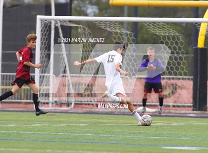 Thumbnail 2 in Oaks Christian vs. Calabasas photogallery.