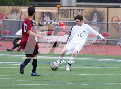 Thumbnail 3 in Oaks Christian vs. Calabasas photogallery.