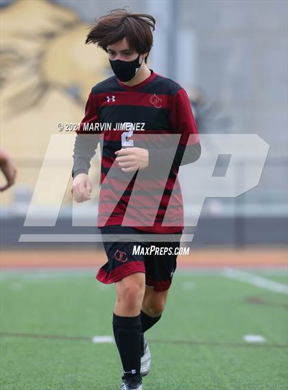 Thumbnail 1 in Oaks Christian vs. Calabasas photogallery.