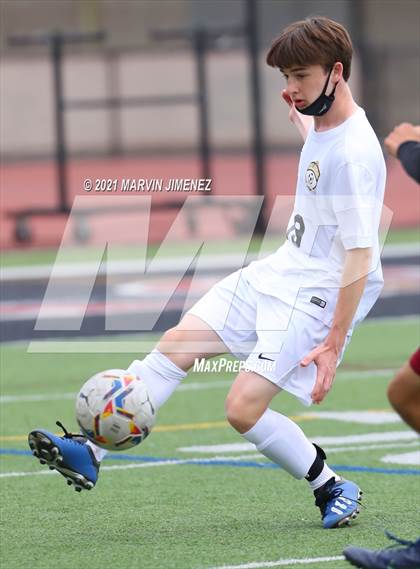 Thumbnail 3 in Oaks Christian vs. Calabasas photogallery.