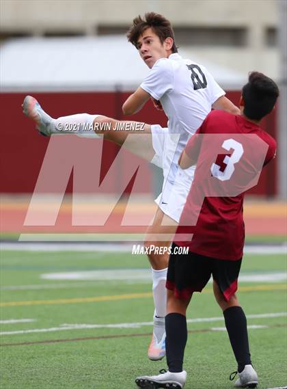 Thumbnail 1 in Oaks Christian vs. Calabasas photogallery.