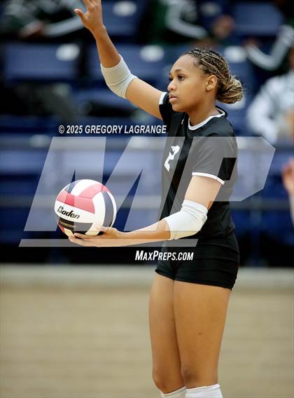 Thumbnail 2 in Weatherford vs Lake Ridge photogallery.