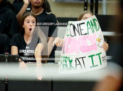Thumbnail 2 in Weatherford vs Lake Ridge photogallery.