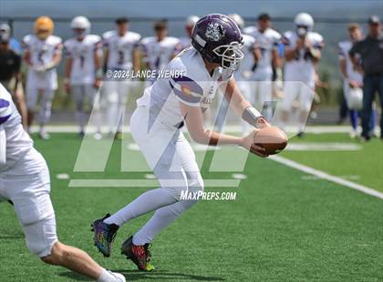 Thumbnail 2 in 8 Man All State (North vs South) photogallery.