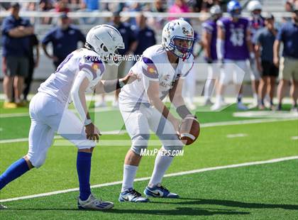 Thumbnail 2 in 8 Man All State (North vs South) photogallery.