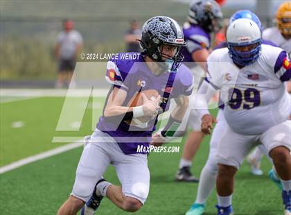 Thumbnail 2 in 8 Man All State (North vs South) photogallery.