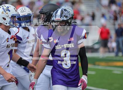 Thumbnail 2 in 8 Man All State (North vs South) photogallery.