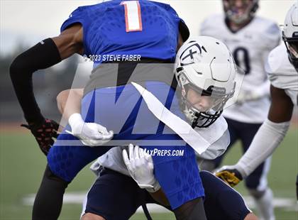 Thumbnail 3 in Gonzaga Prep @ Graham-Kapowsin (WIAA 4A Quarterfinal) photogallery.