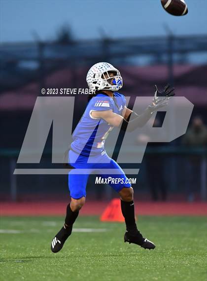 Thumbnail 2 in Gonzaga Prep @ Graham-Kapowsin (WIAA 4A Quarterfinal) photogallery.