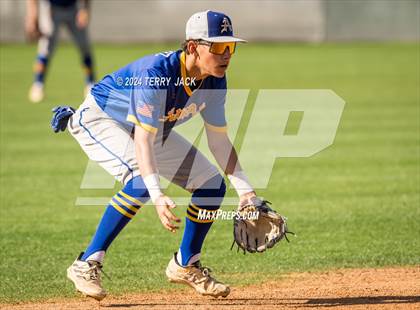 Thumbnail 1 in Bishop Amat @ Servite photogallery.
