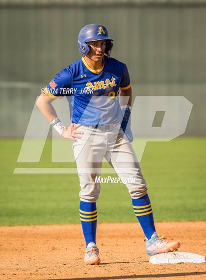 Thumbnail 1 in Bishop Amat @ Servite photogallery.