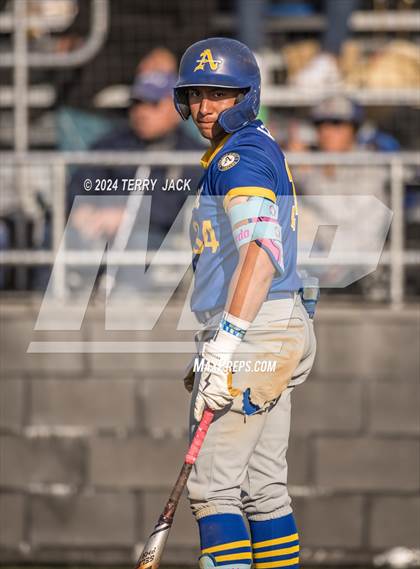 Thumbnail 2 in Bishop Amat @ Servite photogallery.
