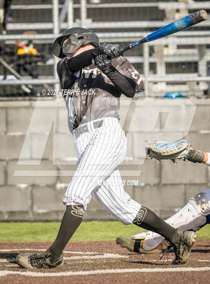 Thumbnail 1 in Bishop Amat @ Servite photogallery.