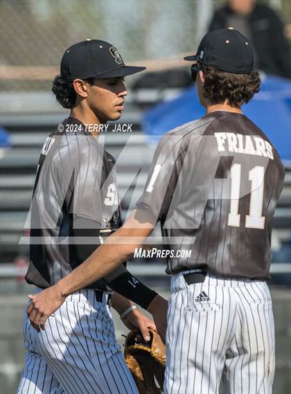 Thumbnail 3 in Bishop Amat @ Servite photogallery.
