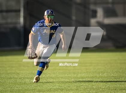 Thumbnail 2 in Bishop Amat @ Servite photogallery.