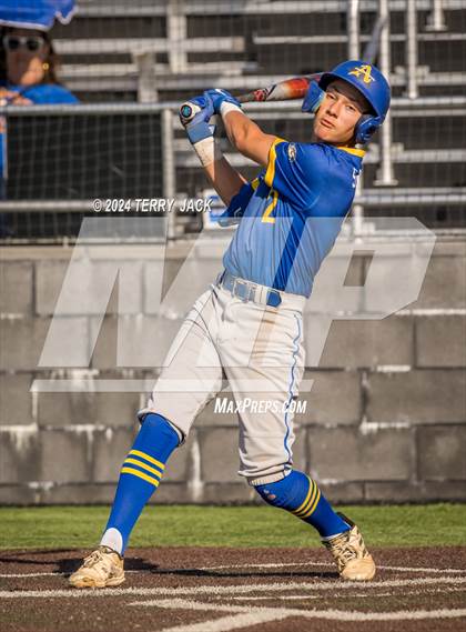 Thumbnail 3 in Bishop Amat @ Servite photogallery.