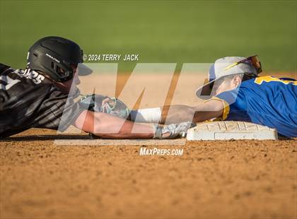 Thumbnail 1 in Bishop Amat @ Servite photogallery.