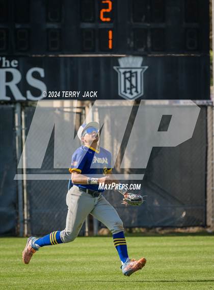 Thumbnail 3 in Bishop Amat @ Servite photogallery.