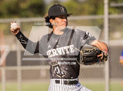 Thumbnail 2 in Bishop Amat @ Servite photogallery.