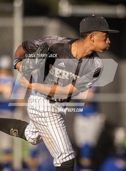 Thumbnail 1 in Bishop Amat @ Servite photogallery.