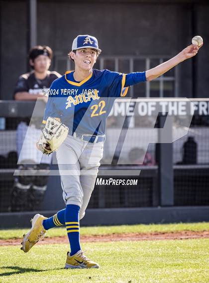 Thumbnail 1 in Bishop Amat @ Servite photogallery.