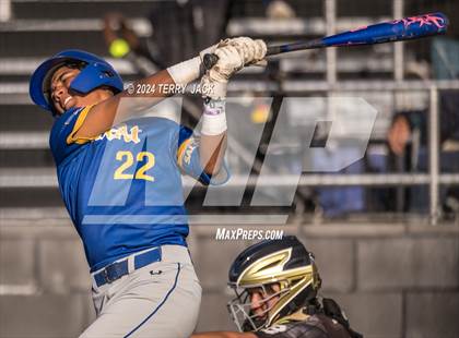 Thumbnail 3 in Bishop Amat @ Servite photogallery.
