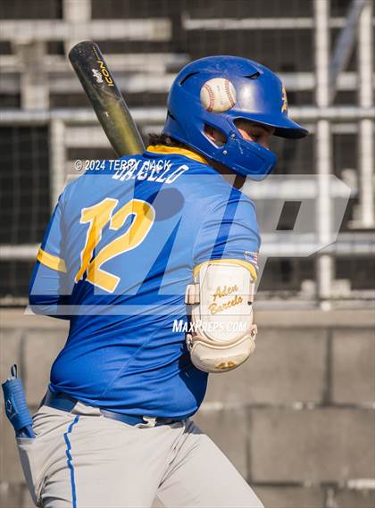 Thumbnail 2 in Bishop Amat @ Servite photogallery.