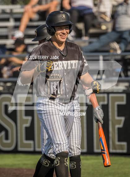 Thumbnail 2 in Bishop Amat @ Servite photogallery.