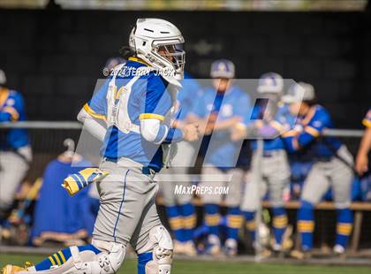 Thumbnail 3 in Bishop Amat @ Servite photogallery.
