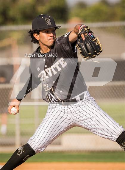 Thumbnail 3 in Bishop Amat @ Servite photogallery.
