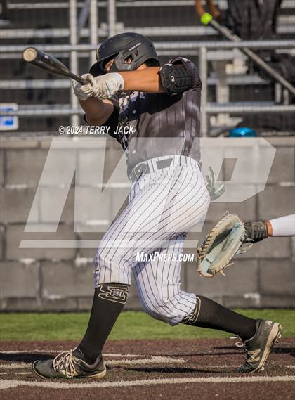 Thumbnail 1 in Bishop Amat @ Servite photogallery.