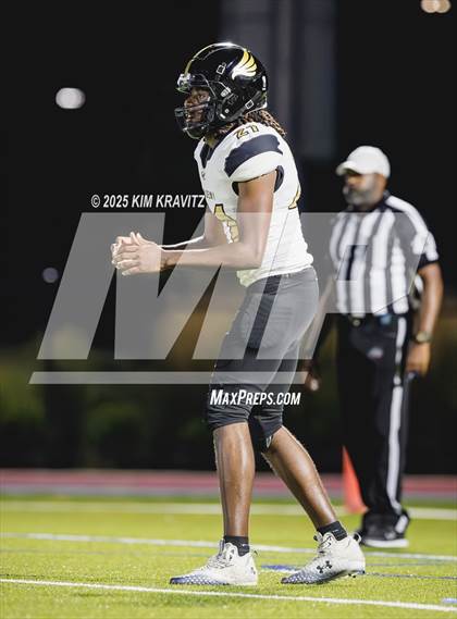 Thumbnail 2 in Hewlett Sports Academy @ St. Frances Academy photogallery.