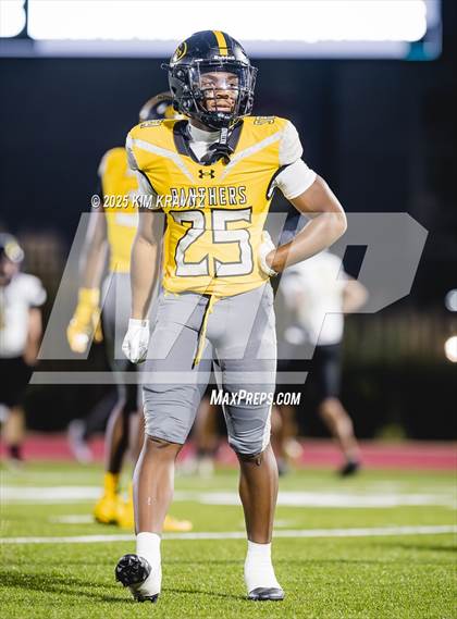 Thumbnail 2 in Hewlett Sports Academy @ St. Frances Academy photogallery.