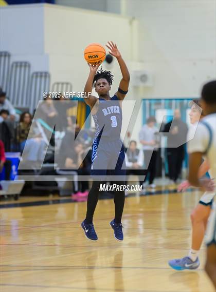 Thumbnail 2 in Indian River @ Hickory photogallery.