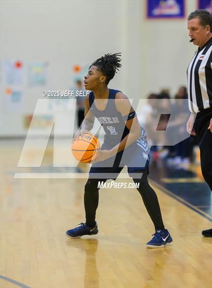 Thumbnail 3 in Indian River @ Hickory photogallery.