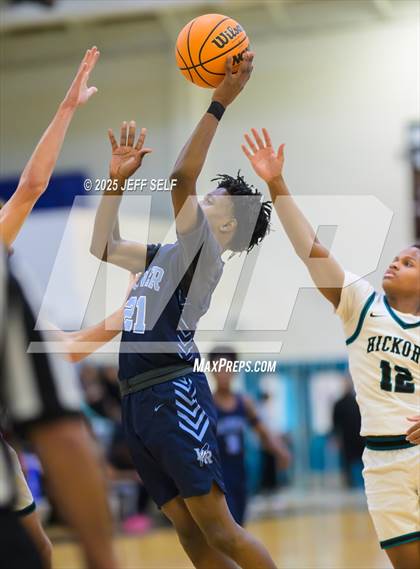 Thumbnail 1 in Indian River @ Hickory photogallery.