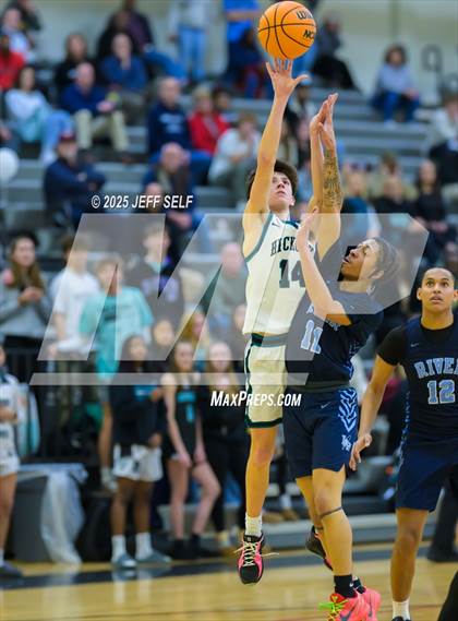 Thumbnail 3 in Indian River @ Hickory photogallery.