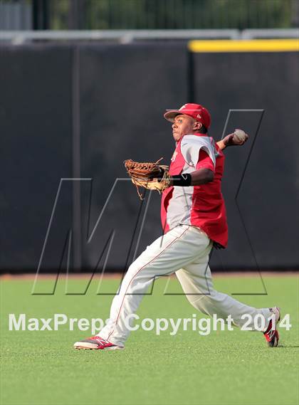 Thumbnail 3 in South Grand Prairie vs. Flower Mound (UIL 5A Region 1 Area Playoff) photogallery.