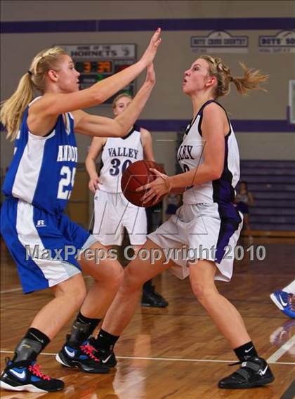 Thumbnail 3 in Andover @ Valley Center photogallery.