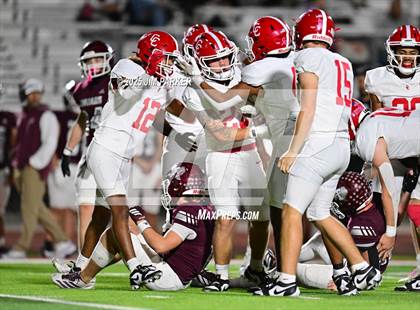 Thumbnail 3 in Columbus vs Troy (UIL 3A D1 Football Bi District) photogallery.