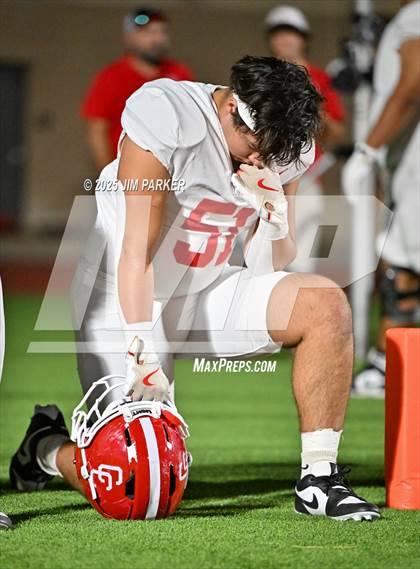 Thumbnail 1 in Columbus vs Troy (UIL 3A D1 Football Bi District) photogallery.