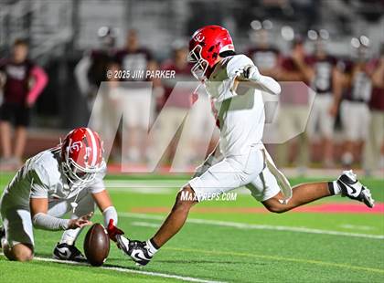 Thumbnail 3 in Columbus vs Troy (UIL 3A D1 Football Bi District) photogallery.