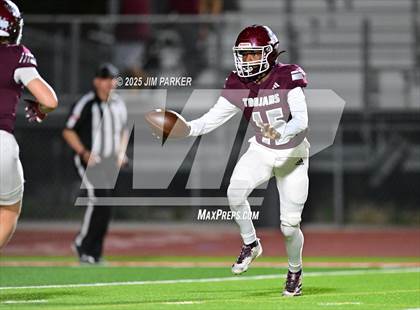 Thumbnail 1 in Columbus vs Troy (UIL 3A D1 Football Bi District) photogallery.